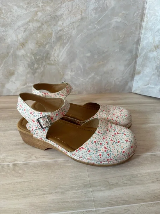 Floral Print Mary Jane Wedge clog Sandals - White with Pink & Green, 5 - Picture 1 of 8
